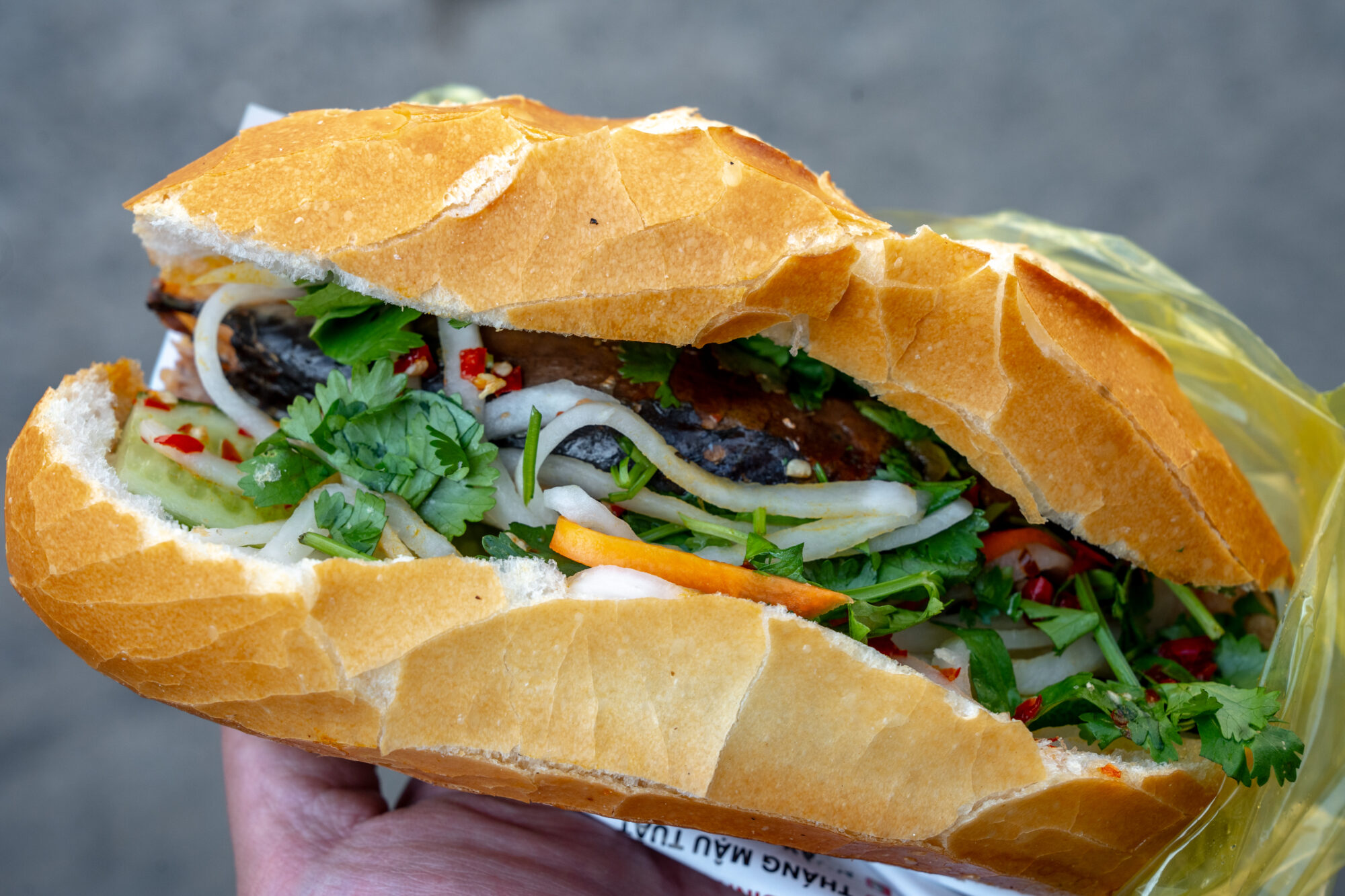Bánh mì cá nục - Mackerel Bánh Mì