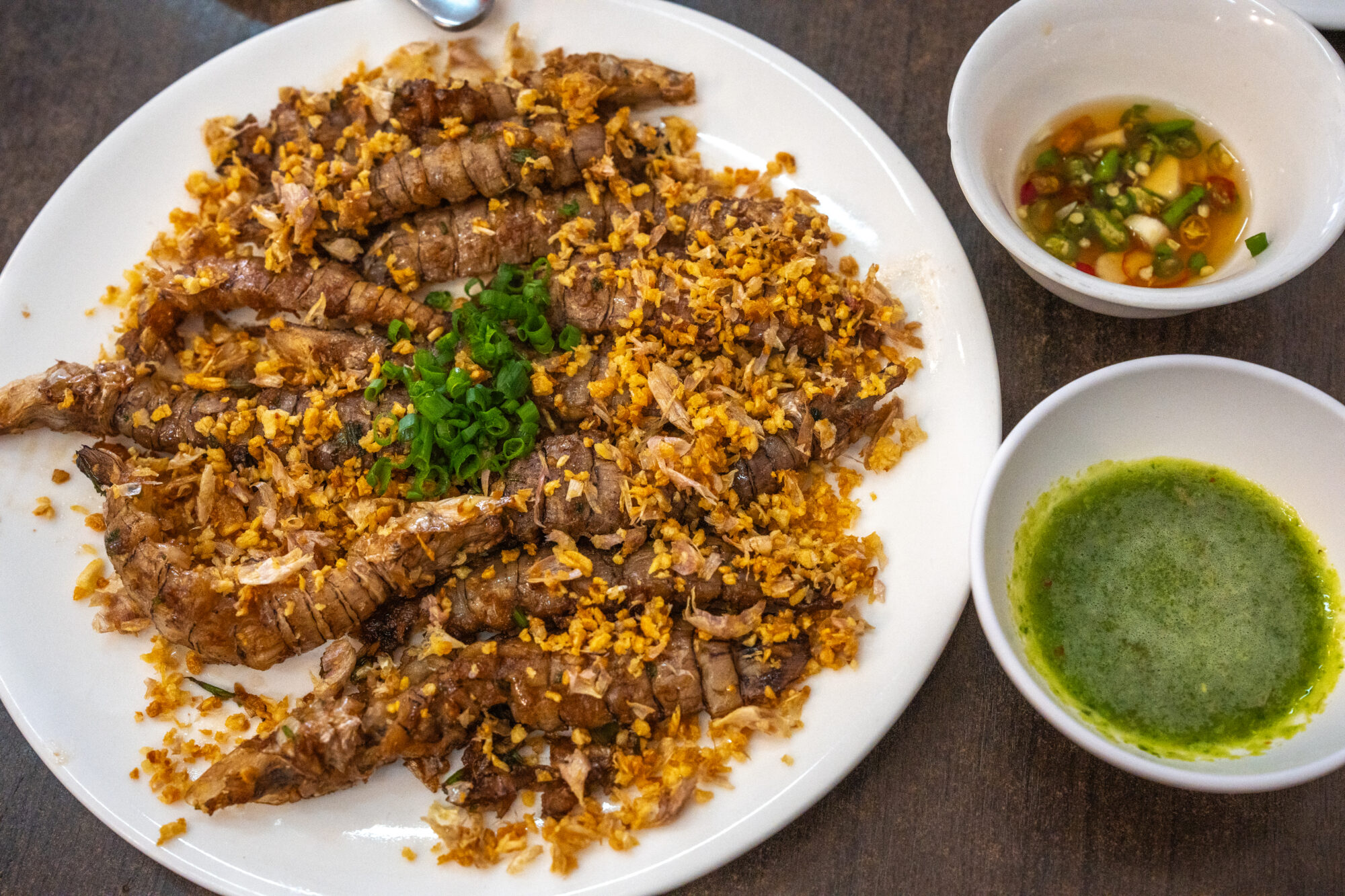 stir fried mantis shrimp with garlic and pepper